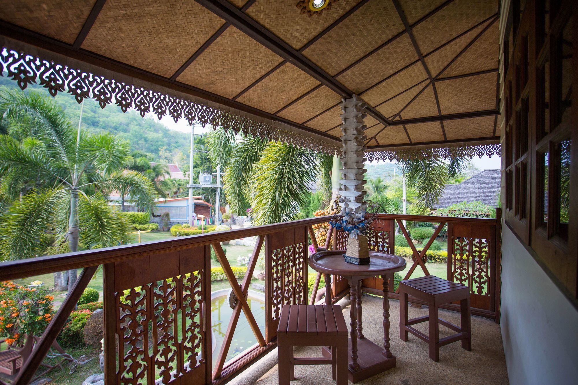 Farada Resort Pakchong Exterior photo